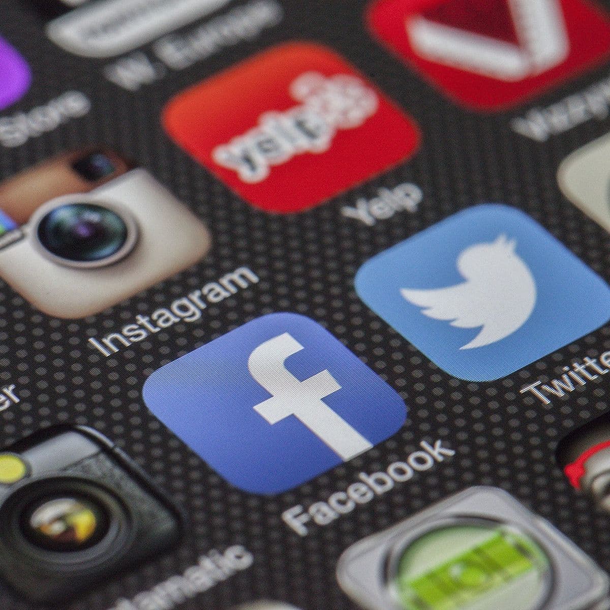 Social media marketing channels and platform strategy